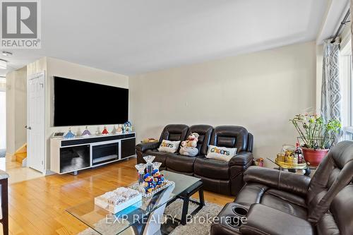 29 Stalbridge Ave, Brampton, ON - Indoor Photo Showing Living Room