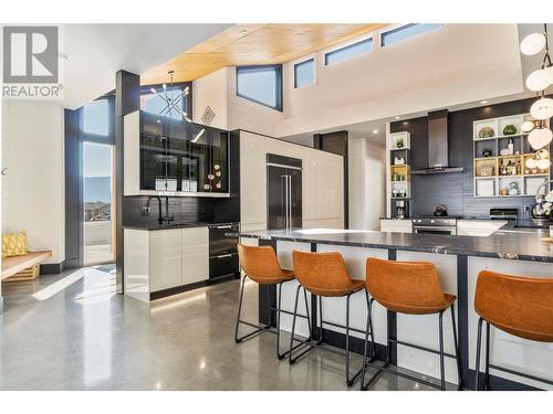 2559 Panoramic Way, Blind Bay, BC - Indoor Photo Showing Kitchen