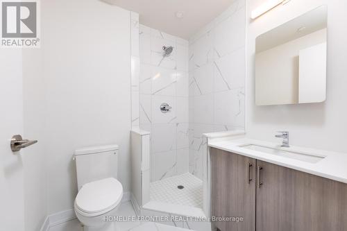 #2707 -15 Ellerslie Ave, Toronto, ON - Indoor Photo Showing Bathroom