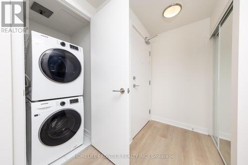 2707 - 15 Ellerslie Avenue, Toronto, ON - Indoor Photo Showing Laundry Room
