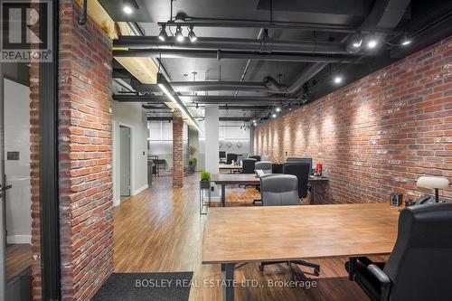 #101 -80 Sherbourne St, Toronto, ON - Indoor