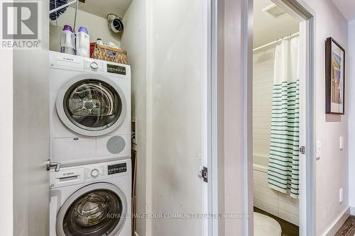 #304 -138 Princess St, Toronto, ON - Indoor Photo Showing Laundry Room