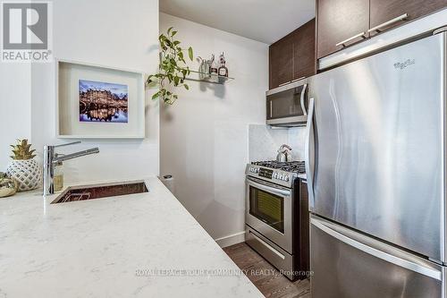 #304 -138 Princess St, Toronto, ON - Indoor Photo Showing Kitchen With Stainless Steel Kitchen