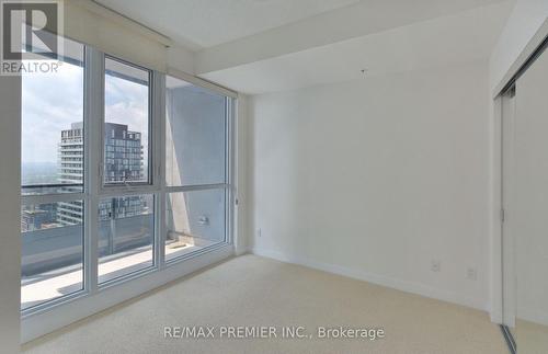 #4010 -295 Adelaide St W, Toronto, ON - Indoor Photo Showing Other Room With In Ground Pool
