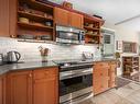 637 Cedar Cres, Ashcroft, BC  - Indoor Photo Showing Kitchen 