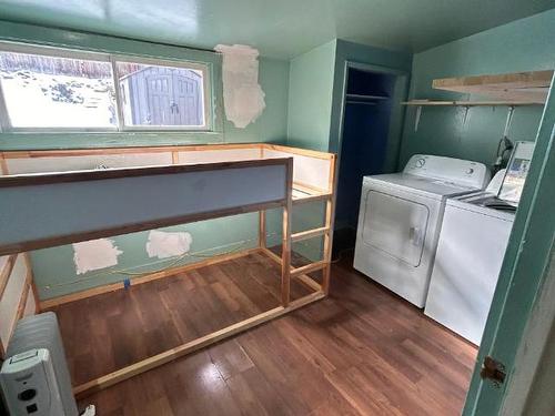 653 Dominion Street, Kamloops, BC - Indoor Photo Showing Laundry Room