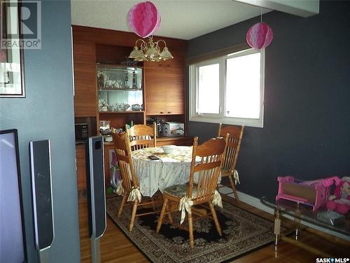 3208 Patricia Street, Regina, SK - Indoor Photo Showing Dining Room