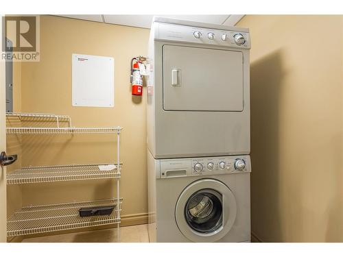 1288 Water Street Unit# 461 F6, Kelowna, BC - Indoor Photo Showing Laundry Room