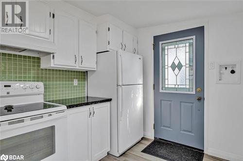 32 & 33 Hazel Street, Dunsford, ON - Indoor Photo Showing Kitchen