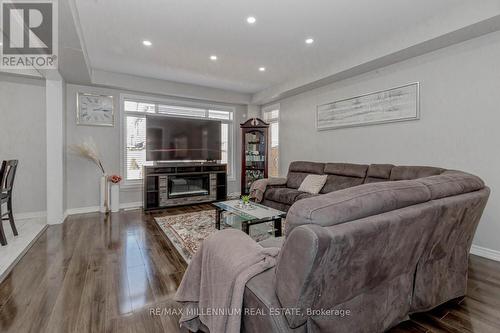 55 Weatherall Ave, Cambridge, ON - Indoor Photo Showing Living Room