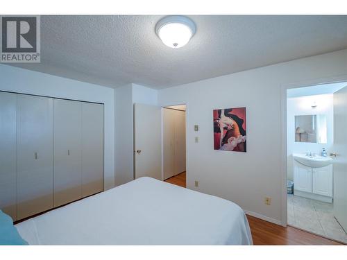 14202 Victoria Road N Unit# 12, Summerland, BC - Indoor Photo Showing Bedroom
