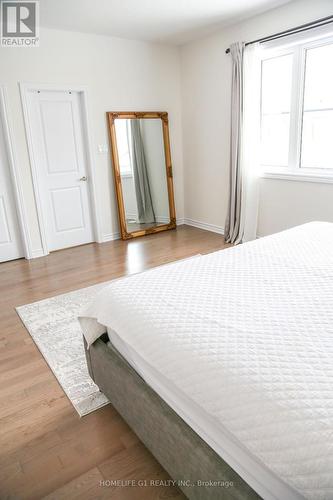 115 Petch Ave, Caledon, ON - Indoor Photo Showing Bedroom