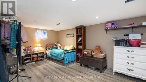 26 Clarence Street, Brampton, ON - Indoor Photo Showing Bedroom