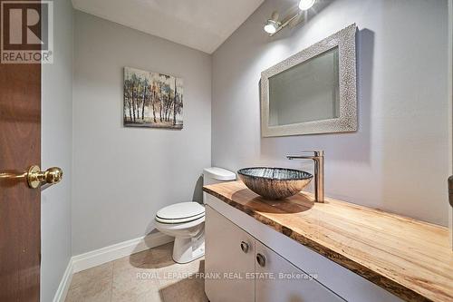 316 Wagg Rd, Uxbridge, ON - Indoor Photo Showing Bathroom