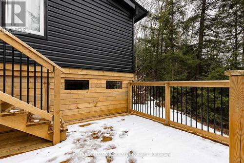 1049 Grouse Grve, Algonquin Highlands, ON - Outdoor With Exterior