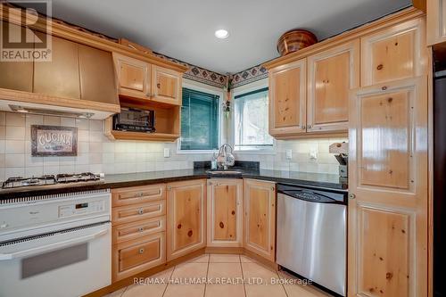 537-A Eagle Road, Georgina Islands, ON - Indoor Photo Showing Kitchen