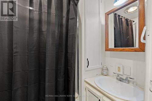 356 - 285 Crydermans Road, Georgina, ON - Indoor Photo Showing Bathroom