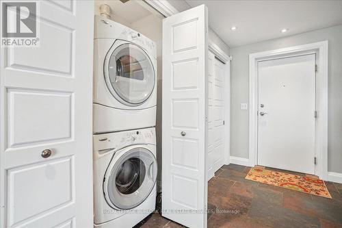 #1301 -360 Pearl St, Burlington, ON - Indoor Photo Showing Laundry Room