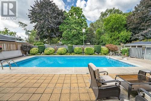 1747 Valentine Gdns, Mississauga, ON - Outdoor With In Ground Pool With Deck Patio Veranda With Backyard