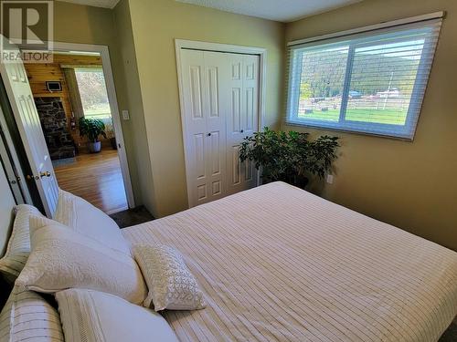 855 Vanderburgh Road, Williams Lake, BC - Indoor Photo Showing Bedroom