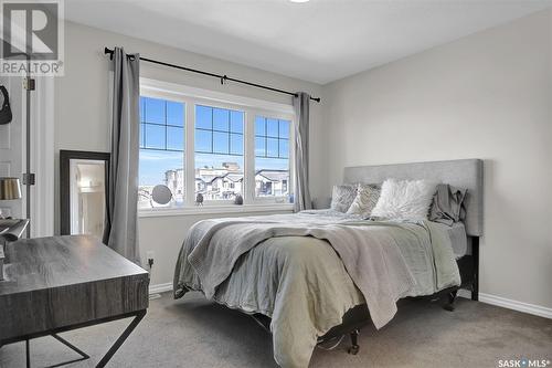 5569 Cederholm Avenue, Regina, SK - Indoor Photo Showing Bedroom