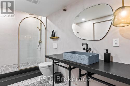 503 - 90 Sumach Street, Toronto, ON - Indoor Photo Showing Bathroom