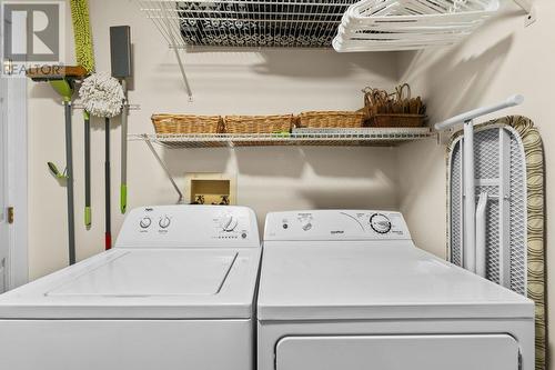 160 5 Avenue Sw Unit# 302, Salmon Arm, BC - Indoor Photo Showing Laundry Room