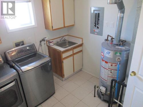 3096 South Main Street Unit# 19, Penticton, BC - Indoor Photo Showing Laundry Room
