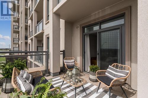 #313 -2490 Old Bronte Rd, Oakville, ON - Outdoor With Exterior
