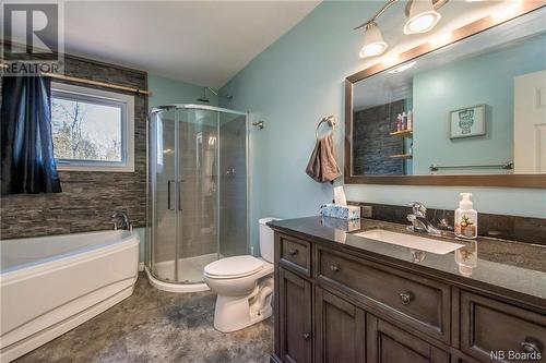 57 Maclean Road, Grand Bay-Westfield, NB - Indoor Photo Showing Bathroom