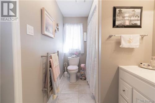 1330 Route 705, Wickham, NB - Indoor Photo Showing Bathroom