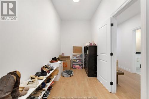 4537 Anderson, Lakeshore, ON - Indoor Photo Showing Other Room