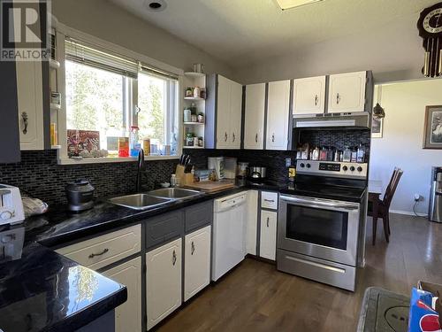 29170 Chief Lake Road, Prince George, BC - Indoor Photo Showing Kitchen With Double Sink