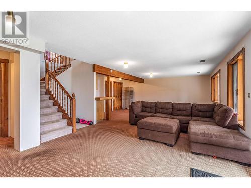 12874 Carrs Landing Road, Lake Country, BC - Indoor Photo Showing Other Room