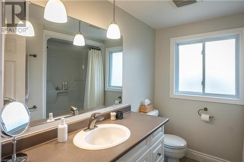 333 Crawford Street, Port Elgin, ON - Indoor Photo Showing Bathroom
