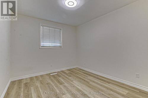 24 Barker Street, London, ON - Indoor Photo Showing Other Room
