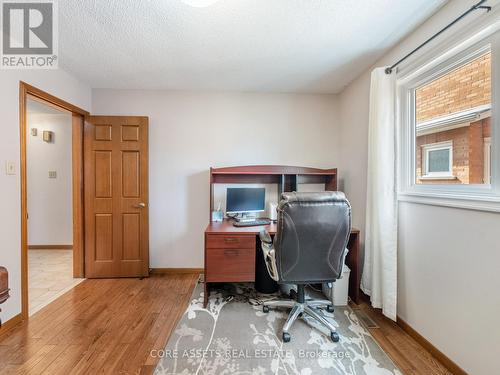 2088 Kempton Park Dr, Mississauga, ON - Indoor Photo Showing Office
