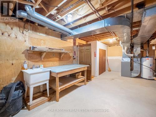 2088 Kempton Park Dr, Mississauga, ON - Indoor Photo Showing Basement