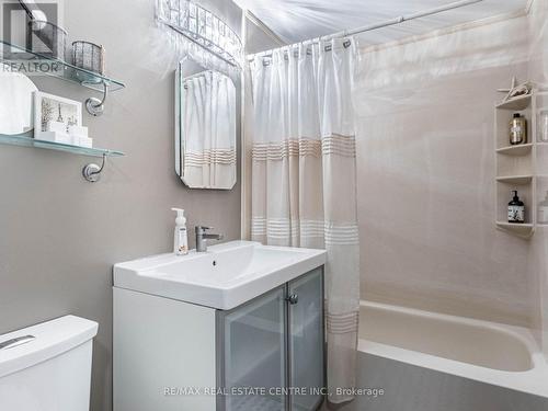 155 - 475 Bramalea Road, Brampton, ON - Indoor Photo Showing Bathroom