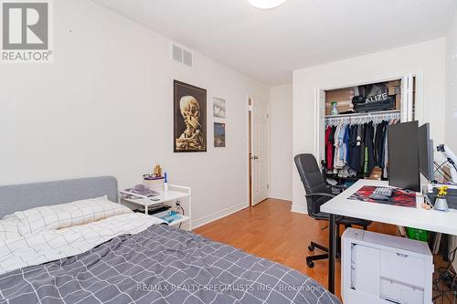 8A Hainer St, St. Catharines, ON - Indoor Photo Showing Bedroom
