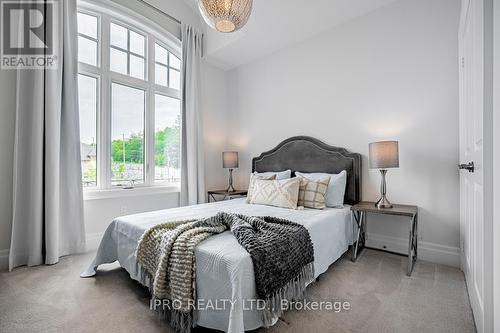5 West Branch Dr, Halton Hills, ON - Indoor Photo Showing Bedroom