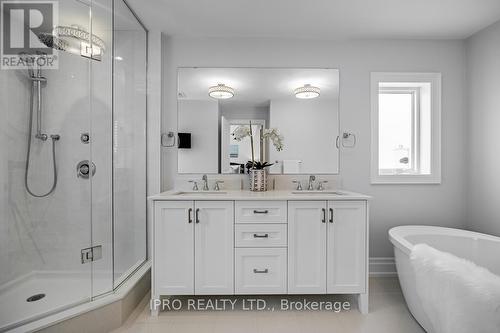 5 West Branch Drive, Halton Hills, ON - Indoor Photo Showing Bathroom