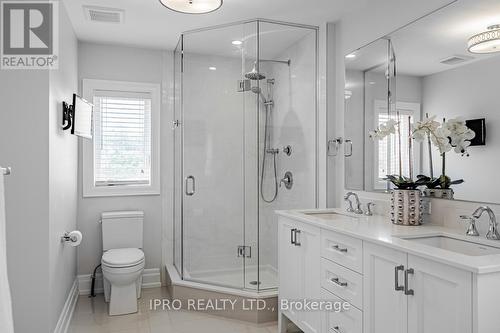 5 West Branch Drive, Halton Hills, ON - Indoor Photo Showing Bathroom