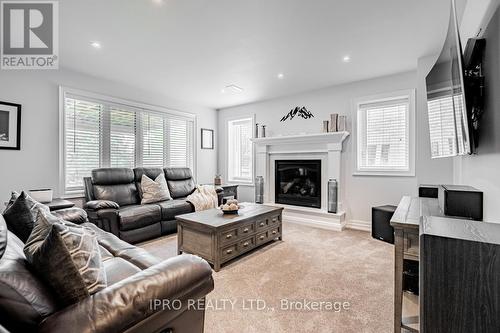 5 West Branch Drive, Halton Hills, ON - Indoor Photo Showing Living Room With Fireplace