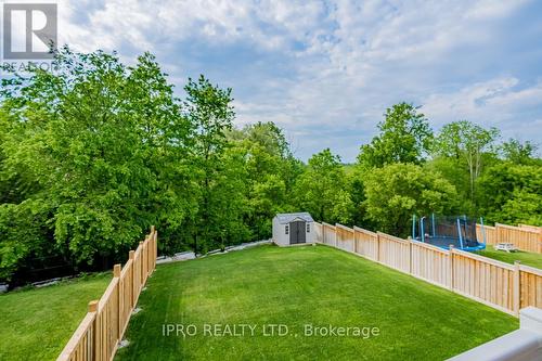 5 West Branch Drive, Halton Hills, ON - Outdoor With Backyard