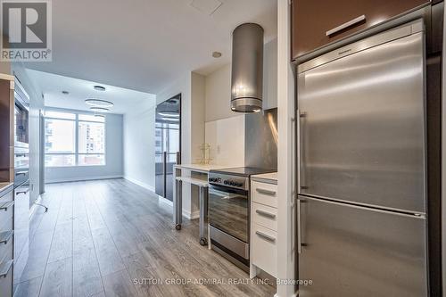 #716 -38 Dan Leckie Way, Toronto, ON - Indoor Photo Showing Kitchen With Stainless Steel Kitchen With Upgraded Kitchen