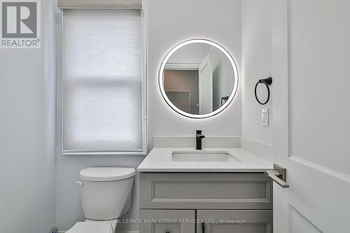 #Second -60 Belvidere Ave, Toronto, ON - Indoor Photo Showing Bathroom