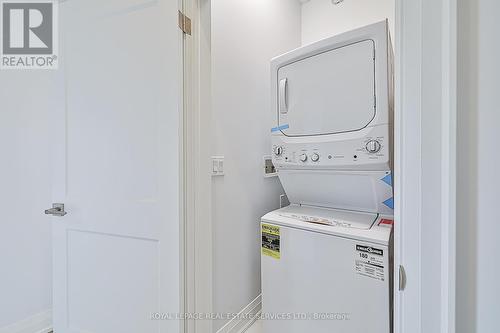 #Second -60 Belvidere Ave, Toronto, ON - Indoor Photo Showing Laundry Room