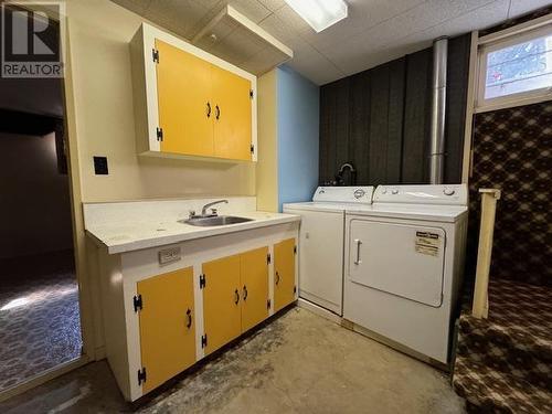 1271 Mathie Road, Prince George, BC - Indoor Photo Showing Laundry Room