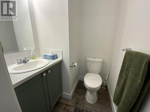 4701 Pleasant Valley Road Unit# 13, Vernon, BC - Indoor Photo Showing Bathroom